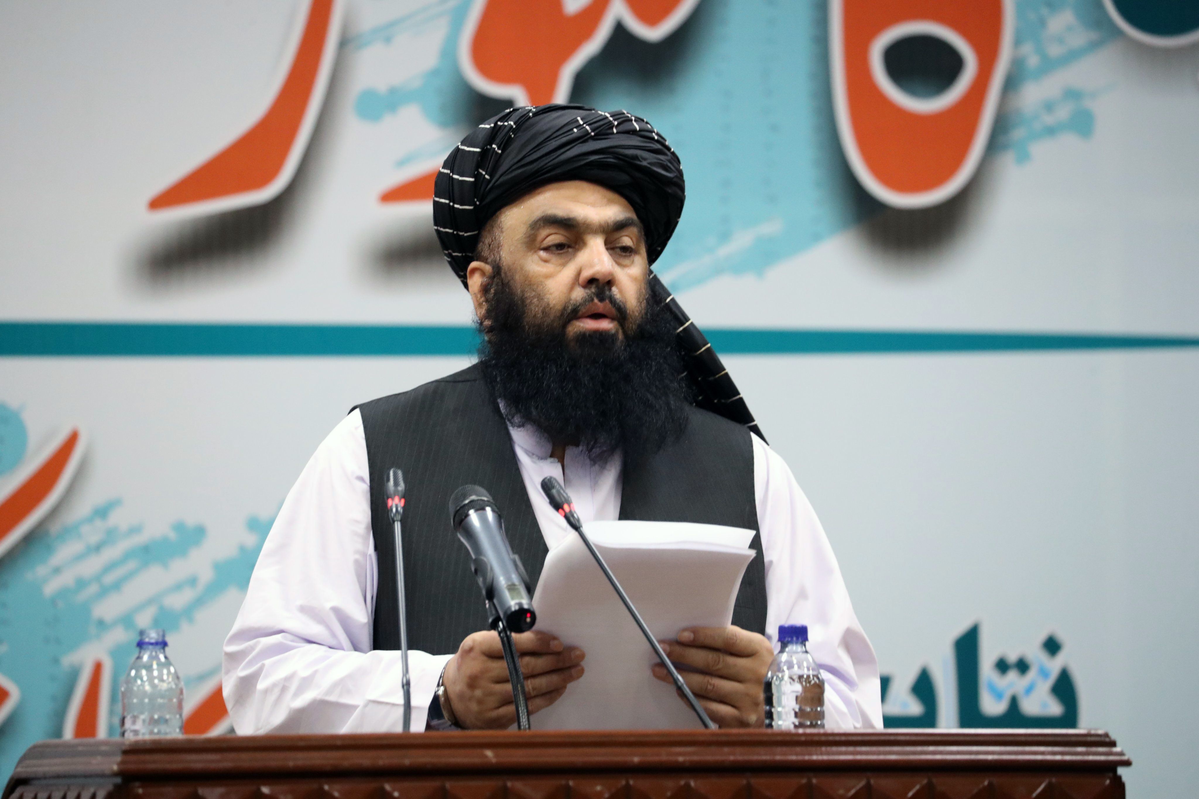 مولوي عبدالکبير: په افغانستان کې به د هیچا فرمایش ته سر ټيټ نه کړو