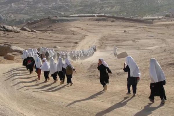 هیچ خبری از بازگشایی مکاتب دخترانه نیست