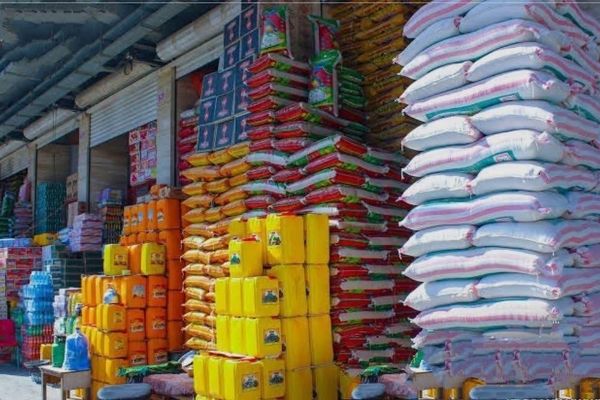 د ایران د جګړې له امله په بازارونو کې د خوراکي توکو بیې لوړې شوې دي