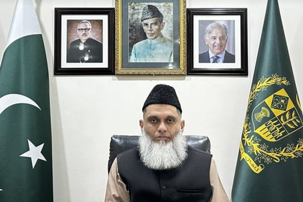 Pakistani Ambassador Meets Taliban’s Governor For Kandahar