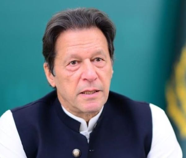 عمران خان از یک عضو کانگرس امریکا تقاضای کمک کرد 