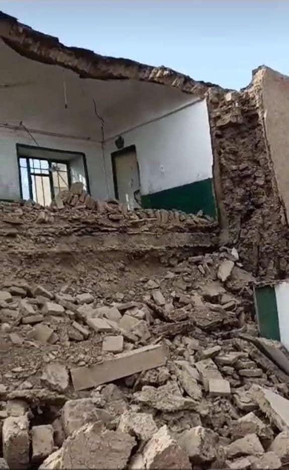 منابع محلی: در زمین‌لرزه‌های پیهم یکشنبه ساختمان‌های شهر هرات آسیب دیدند