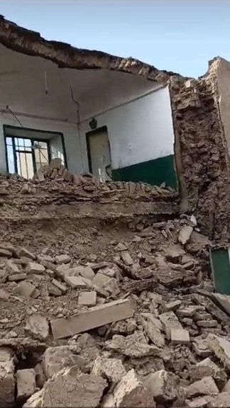 منابع محلی: در زمینلرزههای پیهم یکشنبه ساختمانهای شهر هرات آسیب دیدند