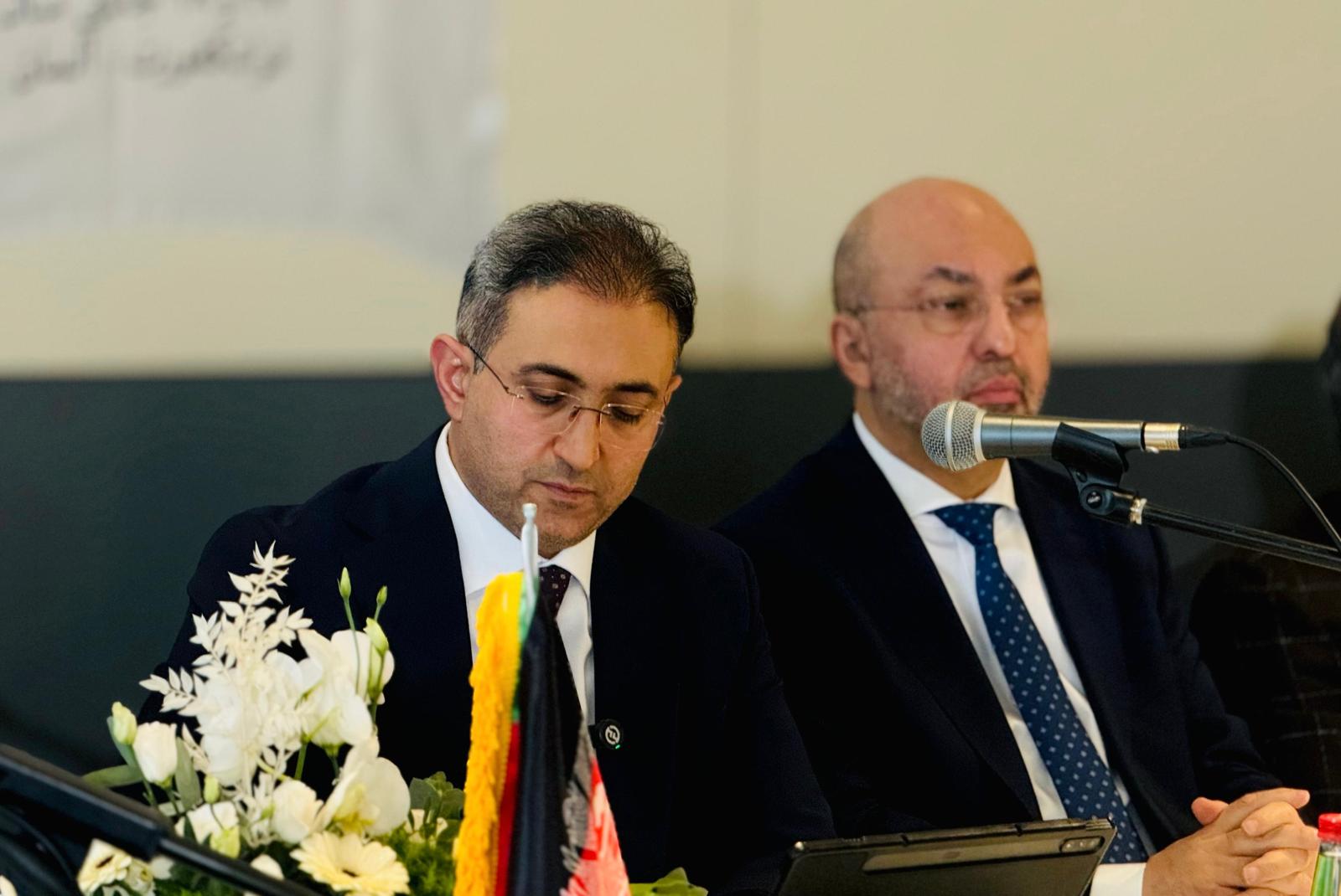 مسعود ترشتوال از طرف شرکت‌کنندگان به عنوان رئیس این کنفرانس دو روزه انتخاب شد.