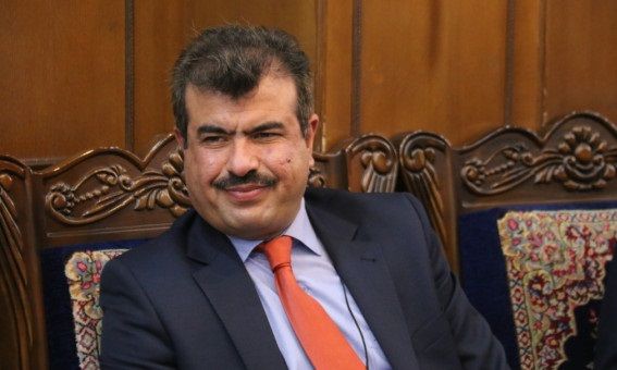 لېوال د حقانیه مدرسې چاودنې ته په اشارې: د پاړوګر مرګ له مار څخه وي