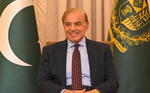 د پاکستان لومړي وزير د مختلفو هېوادونو مشرانو ته د اختر مبارکي لپاره ټلیفون وکړ