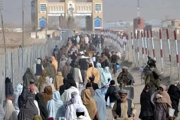 د افغان کډوالو اېستل؛ له بلوچستان ایالت نه څه باندې ۳۰زره کډوال افغانستان ته ستانه شوي دي
