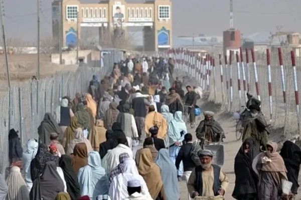 د افغان کډوالو اېستل؛ له بلوچستان ایالت نه څه باندې ۳۰زره کډوال افغانستان ته ستانه شوي دي