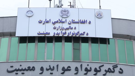 یوشمېر دولتي کارکوونکي وايي چې طالبانو د دوی د وروستیو دوو میاشتو معاش نه دی ورکړی