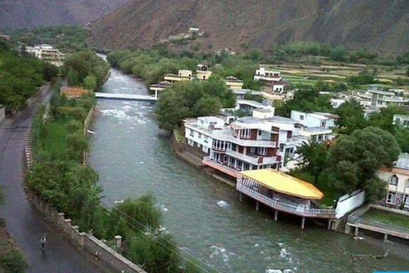 منابع محلی: یک دانش آموز در اثر افتادن از رنجر طالبان در پنجشیر جان باخته است