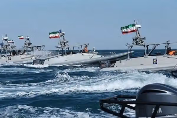 سپاه پاسداران از حمله به یک شناور بدون سرنشین امریکایی در تنگه هرمز خبر داد