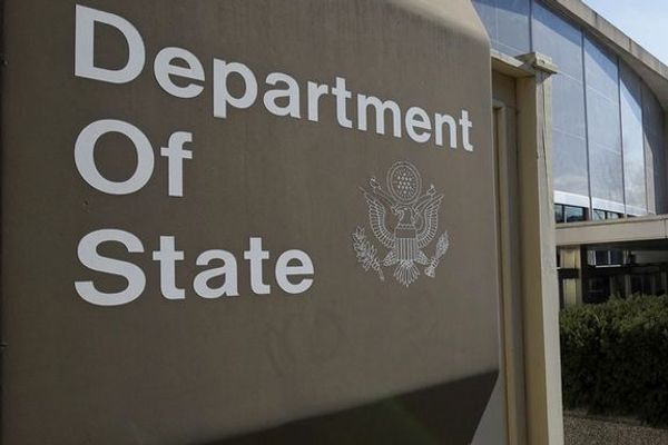د امریکا د بهرنیو چارو وزارت په ایران کې د سیاسي بندیانو د خوشې کېدو غوښتنه کړې