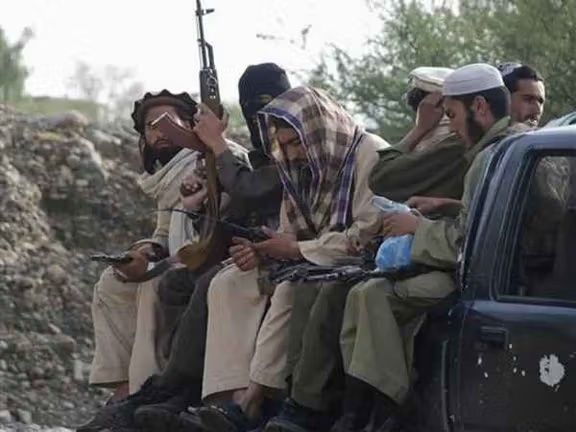جماعت‌الاحرار: انشعاب، احیا و رقابت خونین با تحریک طالبان پاکستان