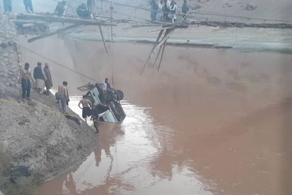 سقوط موتر مسافربری به رودخانه در ارزگان هشت کشته برجای گذاشت