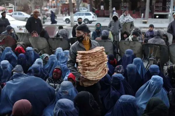 Afghanistan Drops Two Places in Global Hunger Index