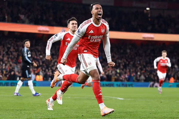 آرسنال ۴–۱ استون ویلا؛ نمایش قدرت توپچیها مقابل یکی از مدعیان قهرمانی در امارات