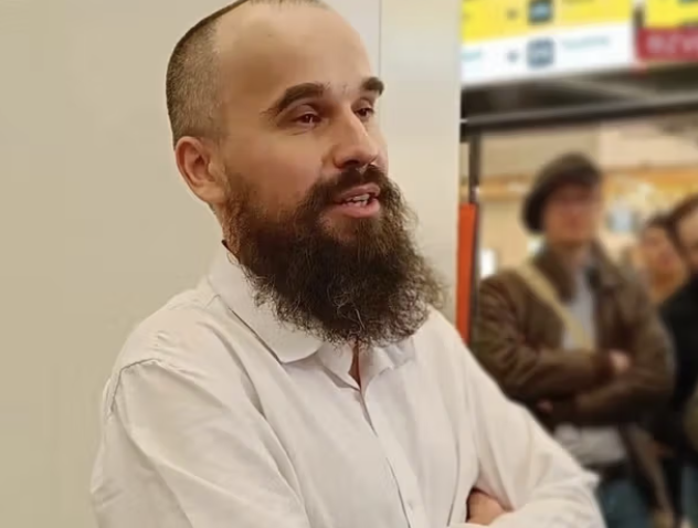 باحث روسي: طالبان اتهمتني بالتجسس ومكثت في السجن قرابة الشهرين