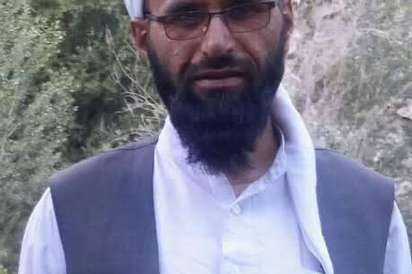 د طالبانو په بند کې د یوه دیني عالم 'روغتیایي وضعیت خرابېدو وروسته روغتون کې بستر شو'