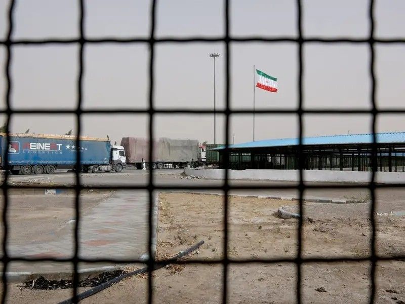 طالبان می‌گوید حدود چهار هزار افغان از زندان‌های ایران آزاد شده‌اند