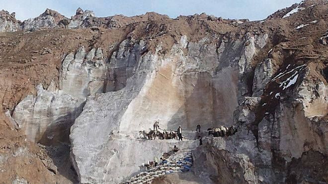 د طالبانو افشا شوي سندونه؛ یوه میاشت کې په شکردره کې کابو ۵۰۰ ټنه مرمر ډبرې استخراج شوي