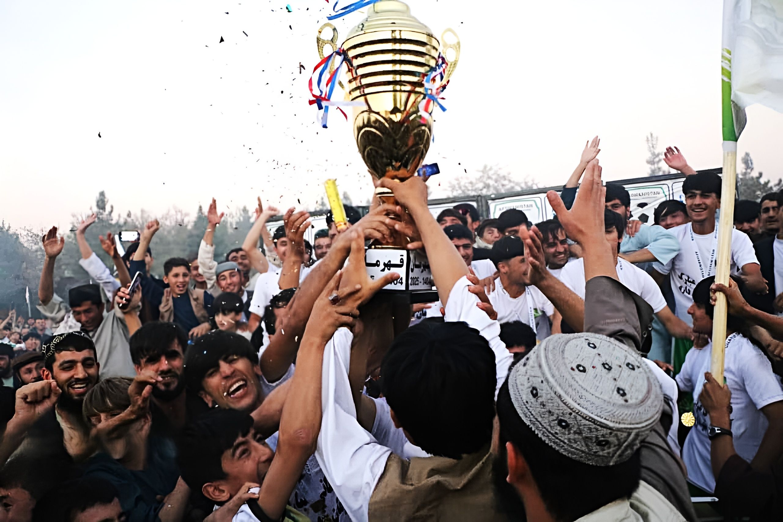 تیم آرمان قهرمان لیگ برتر فوتبال ولایت تخار شد