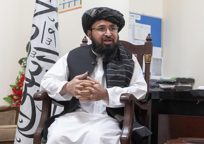 سخنگوی طالبان در انتقاد از کنایه مسعود به ایران: خودفروشان را به کوی می‌فروشان راه نیست