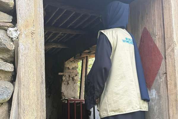 ملګري ملتونه وایي، ۳میاشتې وشوې چې طالبانو یې ښځینه کارکوونکې دفترونو ته نهدي پرېښي