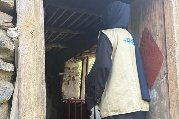 ملګري ملتونه وایي، ۳میاشتې وشوې چې طالبانو یې ښځینه کارکوونکې دفترونو ته نهدي پرېښي