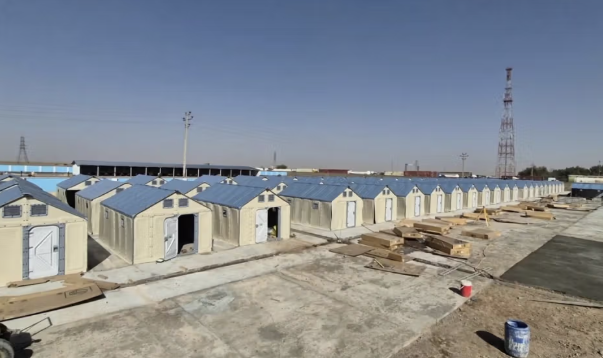 طالبان تبني مخيماً مؤقتاً للعودة الأفغانية عند حدود إسلام قلعة