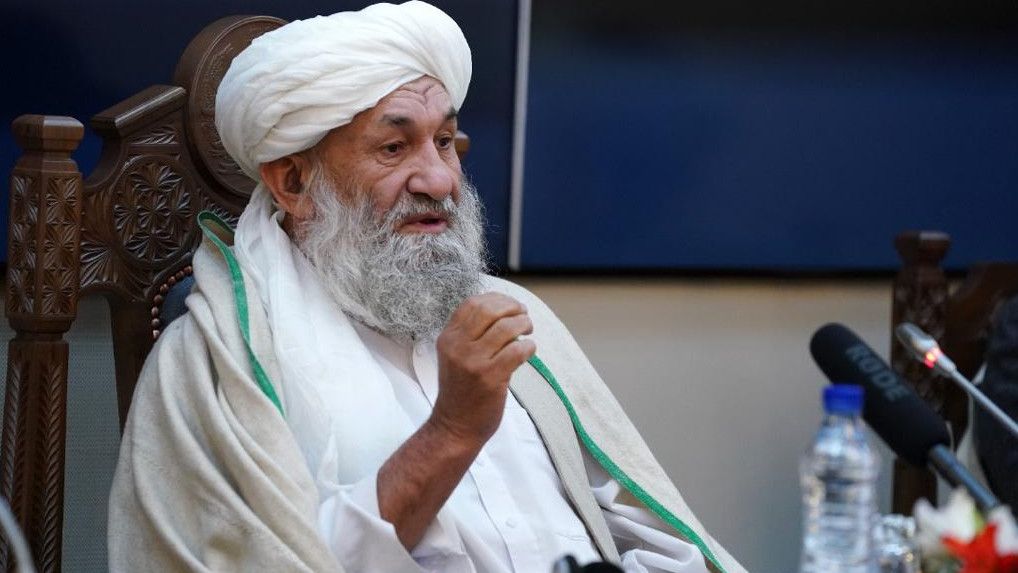 د طالبانو رییس الوزرا: موږ د تېرو جګړو د زیانونو د جبران مسوولیت لرو