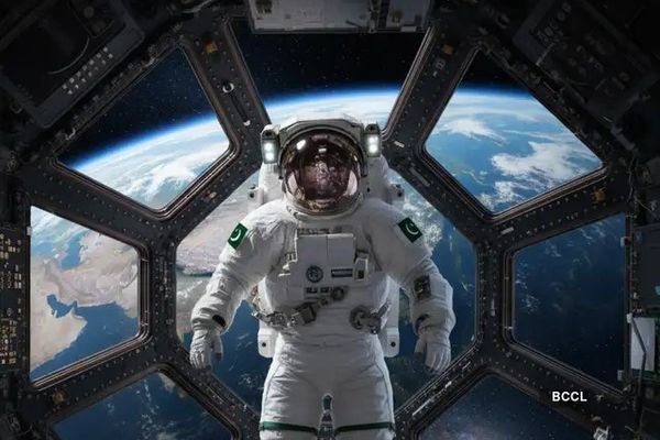 چین د خپل فضايي پروګرام په راتلونکو ماموریتونو کې پاکستان ته هم ونډه ورکوي