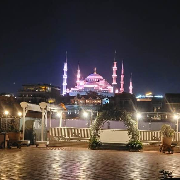 د ترکیې د بین الافغاني مذاکراتو غونډه؛جمهوري غوښتونکو له طالبانو سره د مذاکراتو غوښتنه کړې