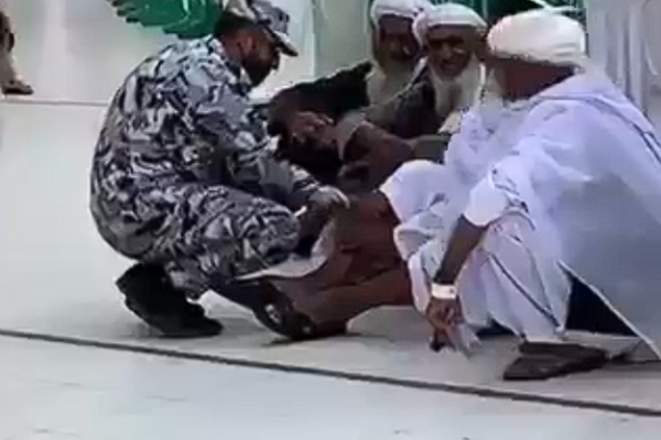 شرعي وايي په حج کې د افغانانو هر ډول بې نظمي د سعودي او طالبانو اړیکې اغیزمنوي