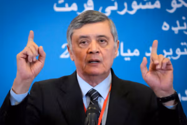 ضمیر کابلوف: د افغان کارګرانو د جذب په اړه له طالبانو سره خبرې کوو