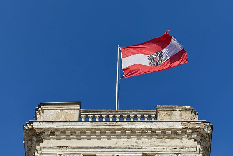 اتریش د افغان کډوالو د ایستلو لپاره له ازبکستان سره نوې هوکړه کوي