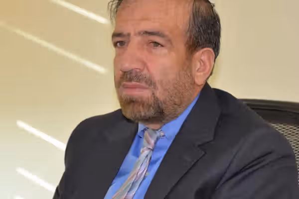 فضل احمد معنوي: د ښځو پر سینګار د طالبانو بندیز د اسلامي فقهې خلاف دی