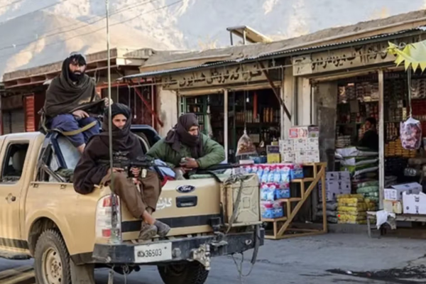 مصادر تفيد بسماع دوي "انفجار قوي" في بنجشير