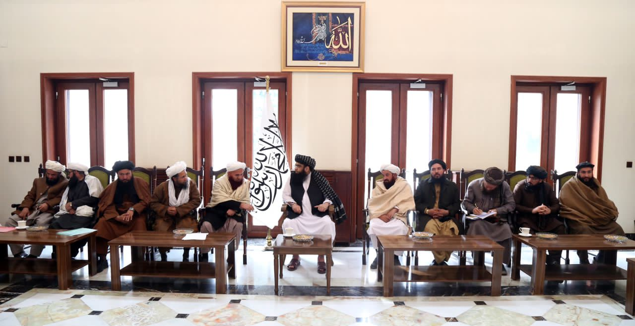 معاون سیاسی رئیس‌الوزرای طالبان خواهان تدریس علوم معاصر در مدارس دینی شد