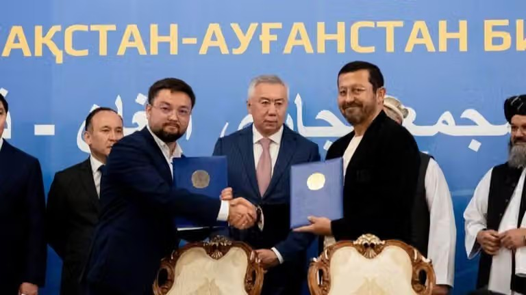 تجار من هرات وكازاخستان يوقعون اتفاقيات تجارية بقيمة 20 مليون دولار
