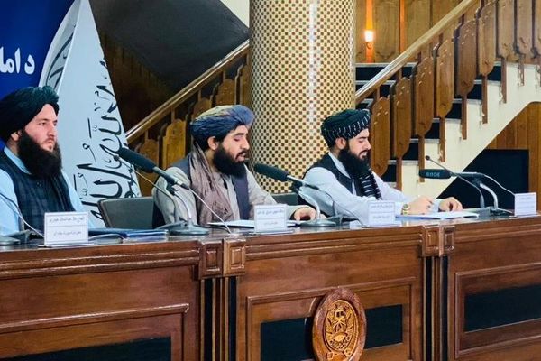 طالبان: تېر کال د افغانستان له هوايي ډګرونو څخه څه باندې ۱۴ زره الوتنې ترسره شوي