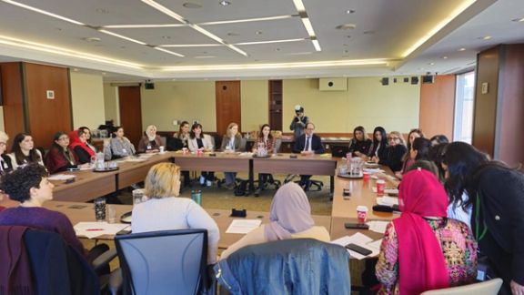 فعالان افغان و ایرانی درخواست جرمانگاری آپارتاید جنسیتی را به پارلمان کانادا ارائه کردند