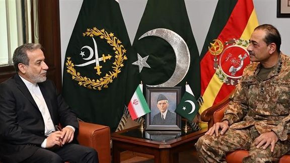 د ایران د بهرنیو چارو وزیر د پاکستان د پوځ له لوی درستیز سره لیدلي