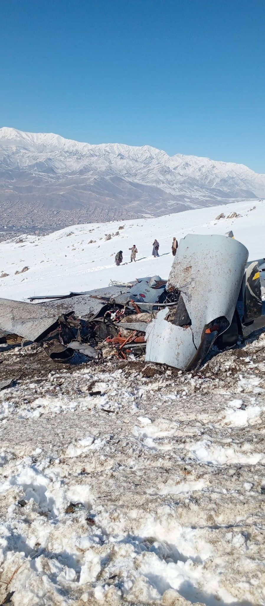 سقوط یک پهپاد در میدان‌ وردک