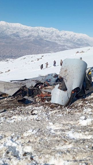 سقوط یک پهپاد در میدان وردک