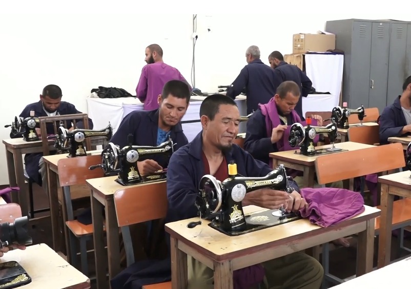 د بې روزګارۍ اوج؛ طالبان وایي کابل کې له اعتیاد څخه رغېدلو ۸۰۰ کسانو ته کسبي روزنه ورکوي