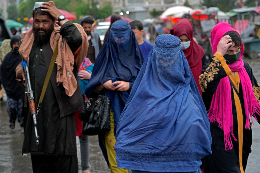جورج ټاون انسټیټیوټ: طالبانو په پنځو کلونو کې د افغانستان د حقونو او بنسټونو جوړښت ړنګ کړی