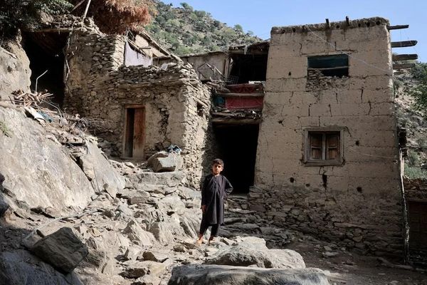 منظمة إنقاذ الطفولة: أكثر من 260 ألف طفل تضرروا من زلزال أفغانستان