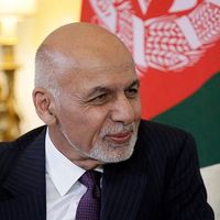 اشرف غني: افغانستان او پاکستان باید ډیورنډ کرښې ته د یوویشتمې پېړۍ منطقي لاره ومومي