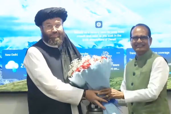 د طالبانو د کرنې وزیر له خپل هندي سیال سره د کرنیزو مسایلو په تړاو غږېدلی دی