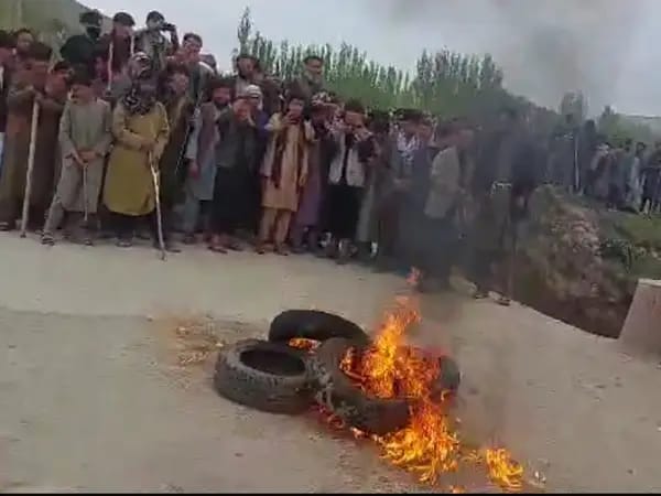 در پی اعتراضات در بدخشان، طالبان از احتمال تغییر نیروهای خود در این ولایت خبر داد